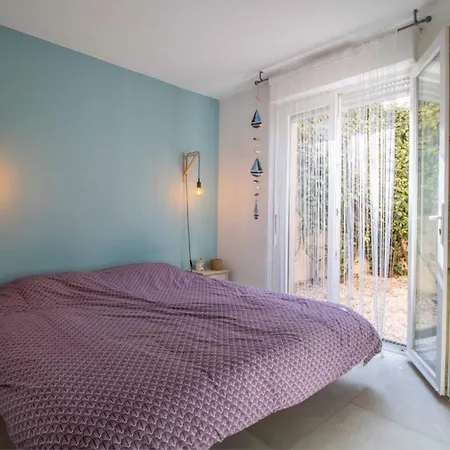 60m With Gardens With Pool Tennis * Saint-Raphaël